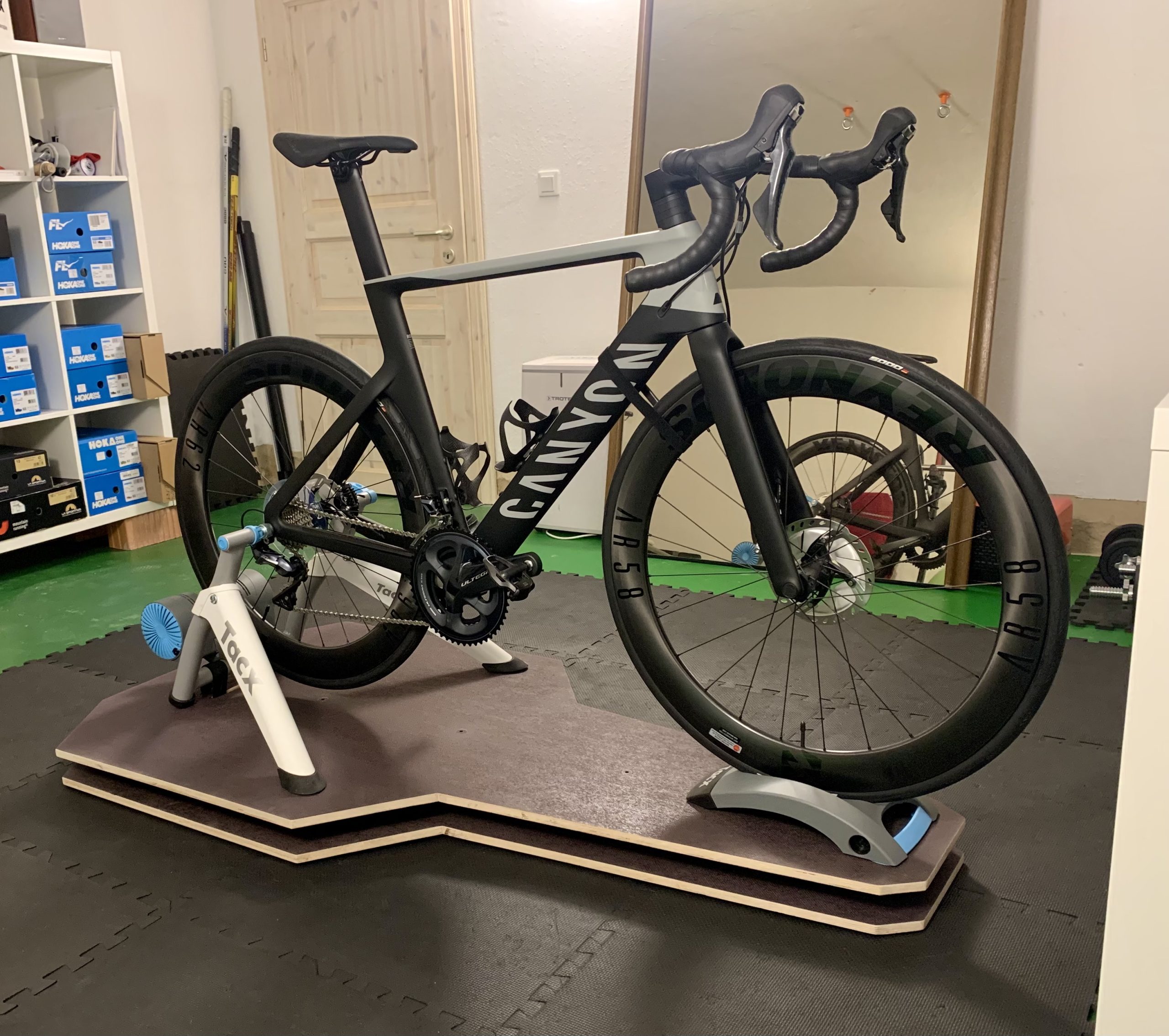 Rocker Plate für Indoor Trainer